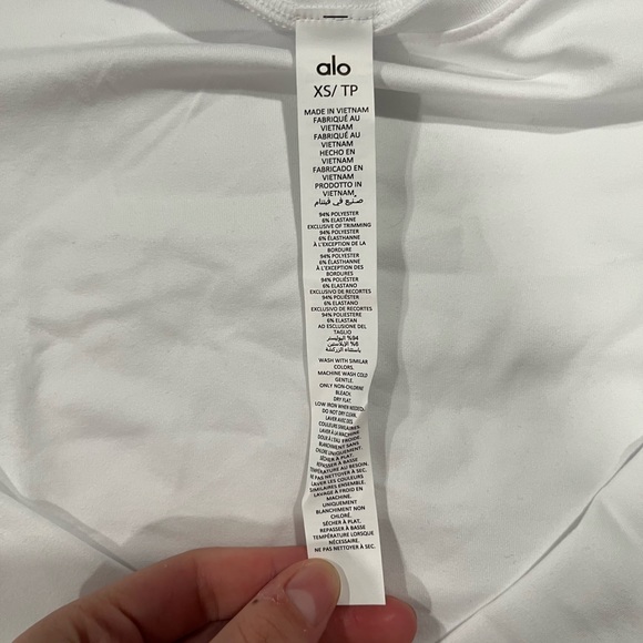 alo alosoft crop finesse long sleeve | size xs - Picture 4 of 5